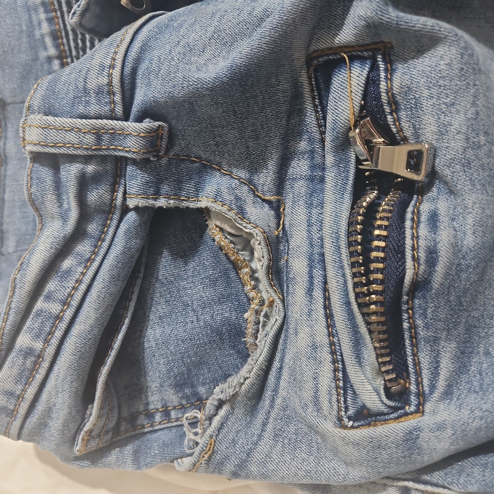 Balmain Jeans - Picture 3 of 5